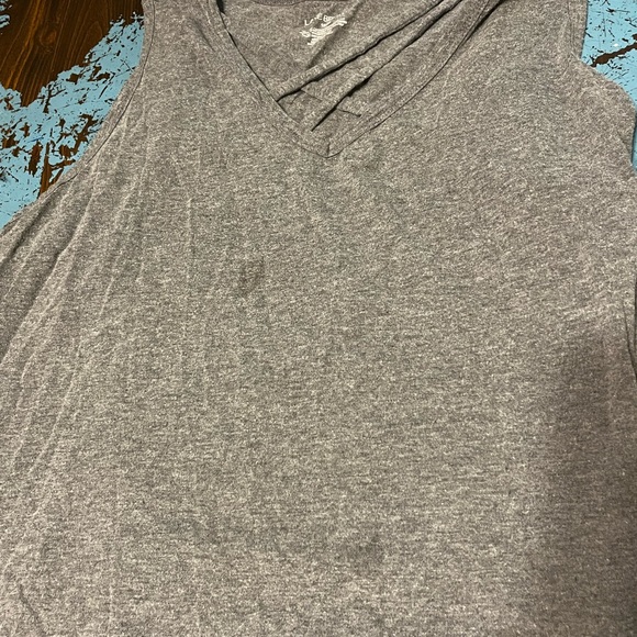 Grey Tanktop - Picture 3 of 3